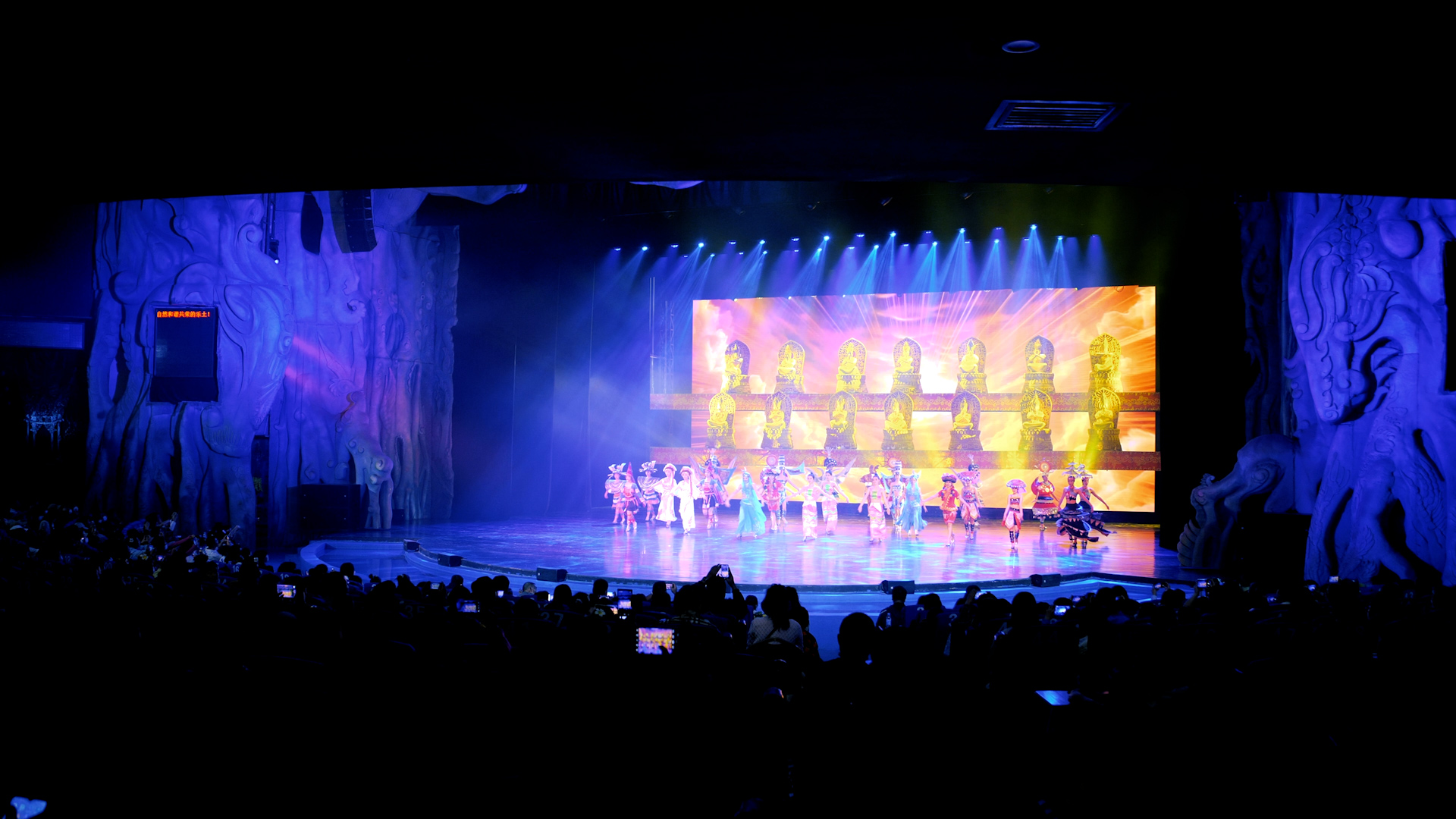 重庆卫视春节联欢晚会公益广告